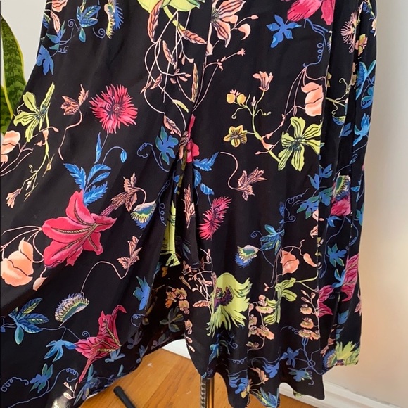 Halter Floral Print Dress with Slit, NWOT - Picture 5 of 6